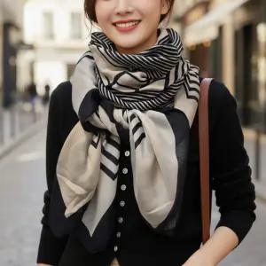 루미에르 여성 롱스카프 머플러 간절기스카프