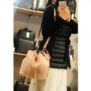 딕피스트 FA835 양털크로스백