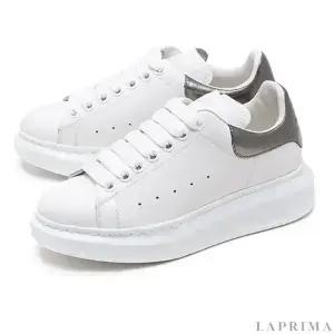 [ALEXANDER MCQUEEN] 알렉산더맥퀸 여성 오버솔 스니커즈 553770-WHFBU-9042