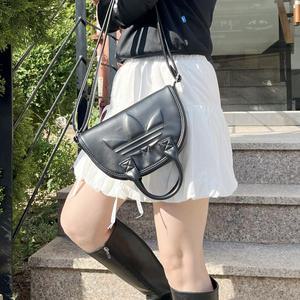 아디다스 트레포일 미니 숄더백 에어라이너 사첼백 호보백 토트백 쇼퍼백 IT7378