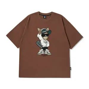 [라이프워크] 더플백 힙독 아플리케 반팔 티셔츠 브라운 LW252TS428-BROWN