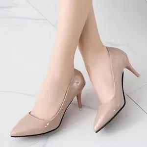 여자구두 결혼식구두 심플 에나멜 뽀족 7Cm 힐구두