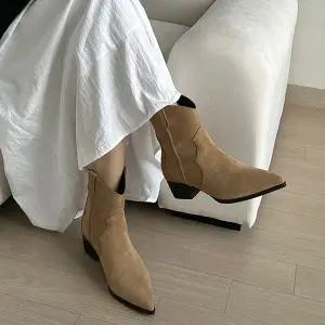 [멜팅브라운]여자 소가죽 앵클 부츠 가을숏부츠 6cm