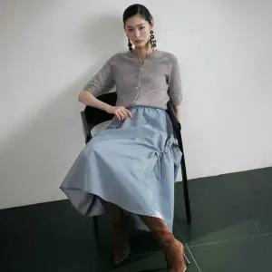 [르네크루]25FW 패널 플레어 볼륨 스커트