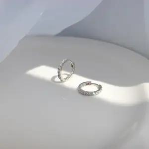 14k 큐빅 13mm 링 귀걸이 OPDJE4203