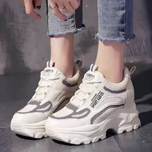 메쉬 키높이 운동화 캐주얼 스니커즈-WFGRHWU