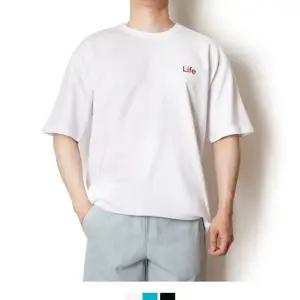 KING 라이프 커플시밀러룩 여름반팔티