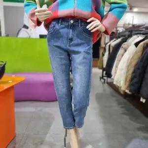 베네통/애플아울렛/포켓 포인트 일자핏 데님 팬츠/BADPA3411