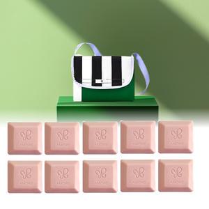 헤라 스프링 피크닉 매트 + 헤라 지일 비누 700g(70g x 10개) 세트