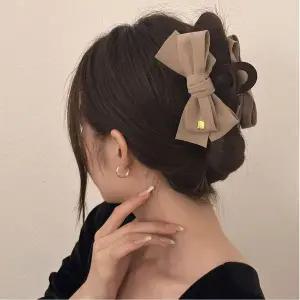[콩심팥심]올림머리 벨벳리본 리본 러블리 삔 헤어집게 여성