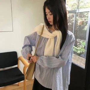 [메이비베이비] Labro Blouse (2colors)