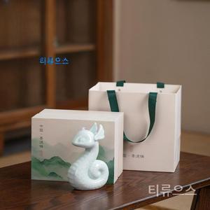 푸른 뱀 조각상 조각 장식품 풍수 뱀띠 신년 집들이 선물 티류으스