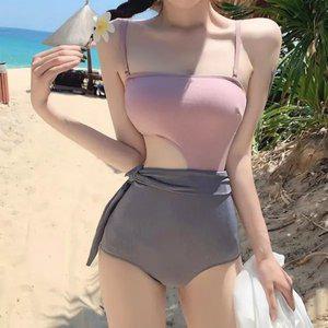 투컬러 배색 옆트임 모노키니 수영복