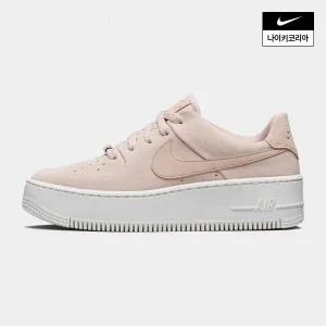 매장정품 나이키 여성 우먼스 에어 포스 1 세이지 로우 NIKE AR5339-201 632383