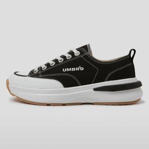 엄브로 TOBY 블랙 스니커즈 UP123CTP14 BLK0 GRN0 WHT0