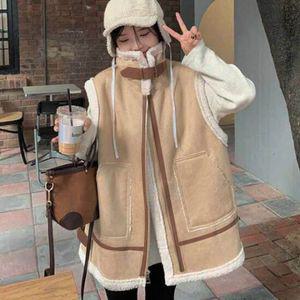 가죽조끼 무스탕 뽀글조끼 양털가죽베스트 하이넥 버클 스트랩 양털가죽조끼