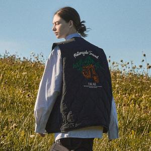 플루크 트래블러 엠보더리 퀼팅 베스트 FVT207 /  4color