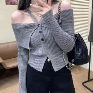 채핏 조앤나 홀터오프 니트탑 섹시탑 크롭 오프숄더 긴팔 여리여리 여친룩 데이트룩