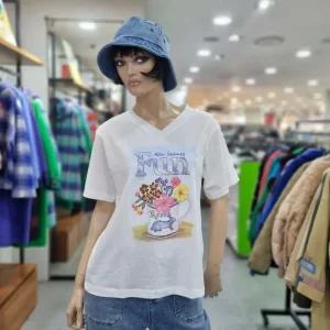 베네통/애플아울렛/면100% 스팽글 프린팅 브이넥 티셔츠/BATSA3531