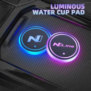 차량용 호환 현대 N 라인 로고 투싼 아반떼 i20 벨로스터 I30 I10 엠블럼 LED 자동차 물컵 매트 음료 거치
