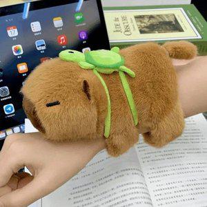 [기타]꼬리흔드는 카피바라 팔찌 거북이 밴드 손목 인형 (WFH6ZT0)