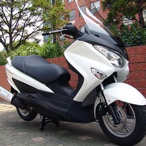 스즈키 스쿠터 버그만125 빅스쿠터 / pcx125 엔맥스