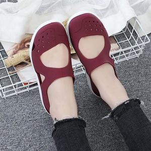 여성 발등컷팅 펀칭 고무 푹신 아쿠아슈즈 샌들