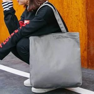 심플 에코백 남녀 토트백 데일리 캐주얼 패션 코디 (W5768F8)