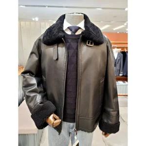 갤러리아 23 F/W 본 블랙 시베리아 구스다운 가죽 패딩 무스탕 BN3WMD490
