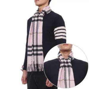 [버버리] 25FW 남성 체크 캐시미어 머플러 (8077877 PALE CANDY PINK M 25F)
