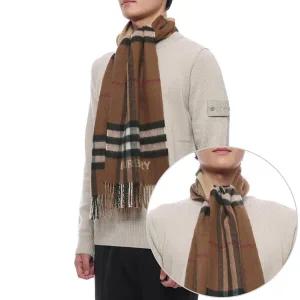 [버버리] 25FW 남성 컨트라스트 체크 캐시미어 머플러 (8045329 ARCHIVE BEIGE BIRCH BROWN M 25F)