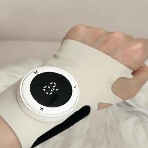 레이디랩 텐스온 손목 마사지기 TENS+EMS 보호대 아대 안마 무선 저주파