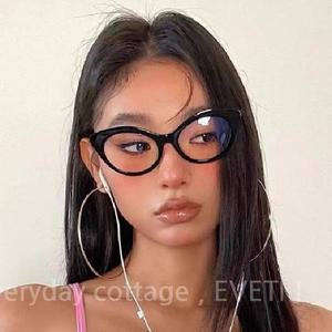 최화정안경 생얼안경 연예인안경뿔테 캣츠안경테 긱시크안경