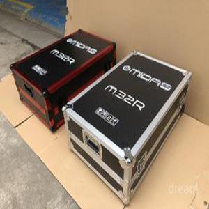 Midas M32R 믹서 캐비넷 항공 라이브 케이스 콘솔