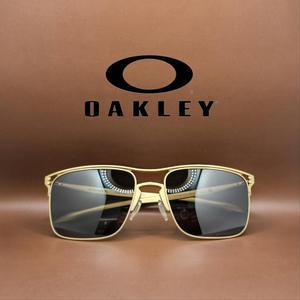 오늘출발 오클리 홀브룩 티타늄 OO6048-07 사틴 골드 / 프리즘 블랙 편광렌즈 OAKLEY HOLBROOK TI