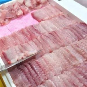 톡쏘는 홍어회 술안주 톡쏘는홍어 알싸한 국내산 홍어 1kg 생선 국내산홍어