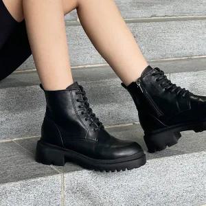 [소보제화]로비에 레이스업 워커 4cm