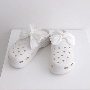 [옷자락]여성 러블리 펀칭 고무 리본 아쿠아슈즈 물빠짐 샌들