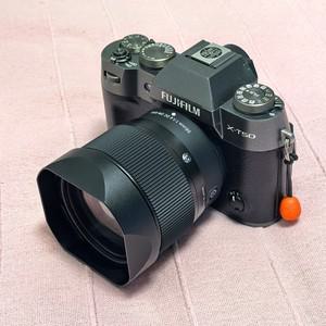 시그마 56mm F1.4 DC 금속 총검 사각 렌즈 후드(후드 캡 포함)는 LH-582-02를 대체합니다.