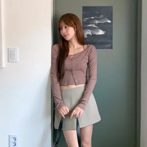 여성 꽃무늬 홀터넥 리본 나시 크롭 가디건 세트