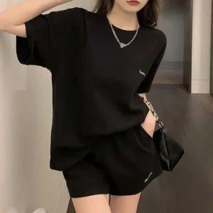 [오노마] ONM 라운드넥 엠보 반팔 숏 팬츠 트레이닝 세트 투피  41023509)
