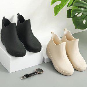 고품질 잇츠레인 여성 레인부츠 DS7006 논슬립창 부츠 진양 주방 숏레인부츠 초경량eva 남성신발 (WFHZIE0)