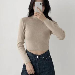[신세계라이브쇼핑][옷자락] 여자 모크넥 크롭 슬림핏 롱슬리브 잔골지 무지 니트