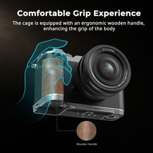 SmallRig A7C II / 소니 Alpha 핸드그립 L자형 그립 나무 손잡이 포함 Arca용 퀵 릴리스 플레이트