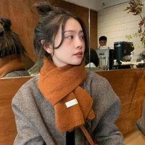 베이직 숏 머플러 니트 겨울 패션 소품 꾸안꾸머플러 베이직머플러 겨울머플러 무지머플러
