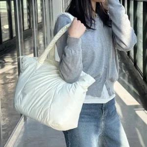 빅사이즈 패딩 쇼퍼백 패딩백 겨울 여성 토트백 대용 패딩쇼퍼백 쇼퍼백 패딩백 겨울쇼퍼백