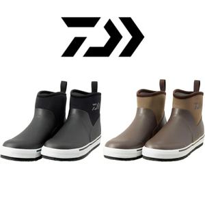 다이와 낚시화 선상장화 타이트핏 쇼트부츠 스파이크 솔 FB-2550-T 2종