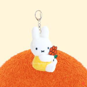 매니어리틀 꽃을 든 미피 옐로우 인형 키링 초등 선물