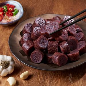껍질없는 누드 순대 슬라이스