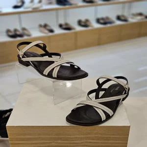 [미소페][미소페] by미소페 여성 스퀘어 스크랩 샌들(3cm) 112524028 (P003683097)